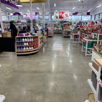 pOpshelf - Discount Store Near Me - Columbia, South Carolina