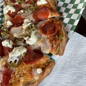 The Corner Craft Beer - Chefs pizza - Beer Bar Near Me - San Antonio, Texas