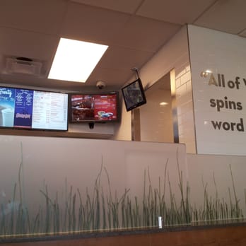 Wendy's - Completely remodeled. - Burgers Near Me - Philadelphia, Pennsylvania