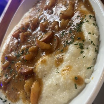 Marquee Restaurant & Lounge - Shrimp and Grits - New American Near Me - Saint Louis, Missouri Marquee Restaurant & Lounge - Shrimp and Grits - New American Near Me - Saint Louis, Missouri