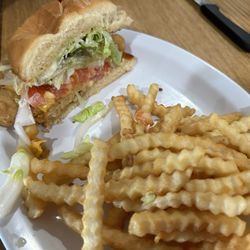 Four Corners Bar & Grill - Chicken sammich