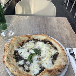 Truffle pizza Truffle pizza