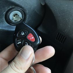 Athens Automotive Keys - Broken key
