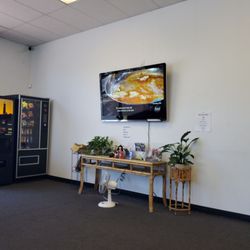 Japanese Car Service - Watching TV inside the waiting area in AC! While I wait for my vehicle to be done being worked on.