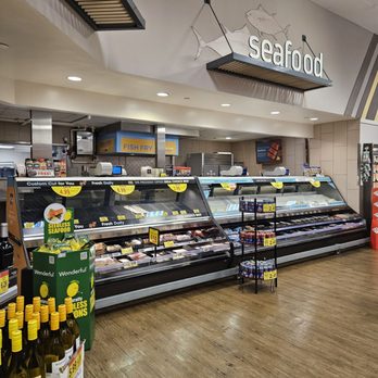 Ralphs - Seafood area - Grocery Near Me - Van Nuys, California