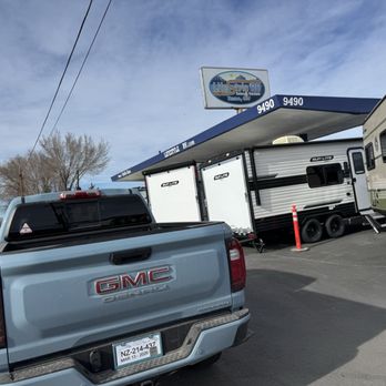 Keith's Kars - My truck ready for something to tow or camper for inside the bed. Julie A - RV Dealers Near Me - Reno, Nevada Keith's Kars - My truck ready for something to tow or camper for inside the bed. Julie A - RV Dealers Near Me - Reno, Nevada