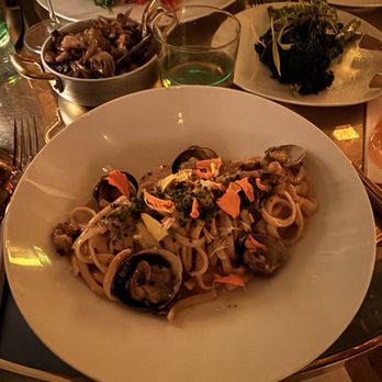 La Monique - French Near Me - Santa Monica, California La Monique - French Near Me - Santa Monica, California