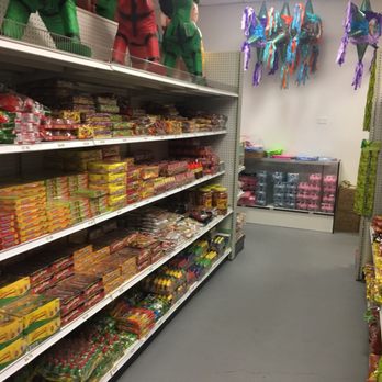 Sofia´s Party Supply & Dulceria - Party Supplies Near Me - Lake Elsinore, California