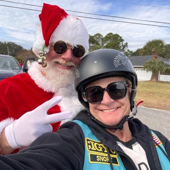 American Legion - Renee giving Santa a Ride - Veterans Organizations Near Me - Navarre, Florida American Legion - Renee giving Santa a Ride - Veterans Organizations Near Me - Navarre, Florida