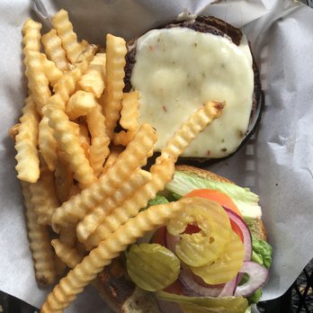 D's Diner - D Burger Combo - Diners Near Me - Sebastopol, California