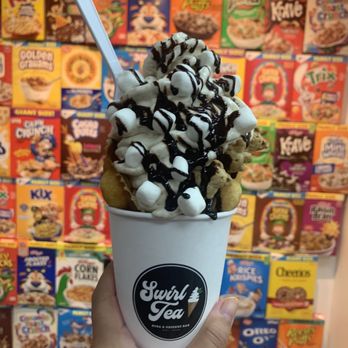 Swirl Tea - S'mores Bubble Waffle - Desserts Near Me - Kailua-Kona, Hawaii