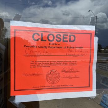 China Star Super Buffet - closed sign in window - Chinese Near Me - Flagstaff, Arizona
