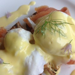 Hazelwood Lodge - Eggs Benedict with salmon