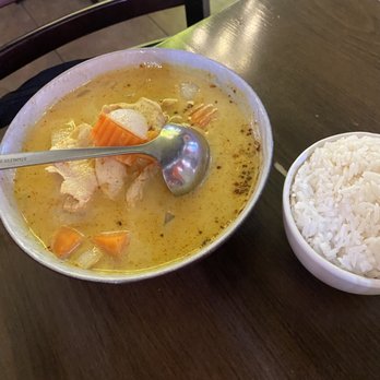 Ban Chok Dee Thai Cuisine-Maple Ridge - Yellow Curry chicken with Coconut Jasmine Rice - Thai Near Me - Maple Ridge, British Columbia Ban Chok Dee Thai Cuisine-Maple Ridge - Yellow Curry chicken with Coconut Jasmine Rice - Thai Near Me - Maple Ridge, British Columbia