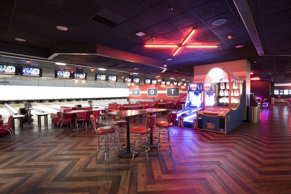 Bowlero Commack by null
