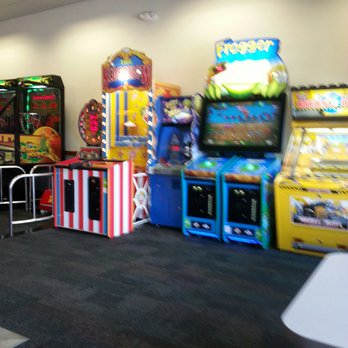 Chuck E. Cheese - Pizza Near Me - Tinley Park, Illinois