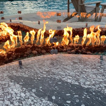 Bar Harbor Inn - Firepit - Hotels Near Me - Bar Harbor, Maine Bar Harbor Inn - Firepit - Hotels Near Me - Bar Harbor, Maine