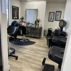 Vida Beauty Bar