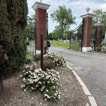 Elmwood Cemetery - Funeral Services & Cemeteries Near Me - Norfolk, Virginia Elmwood Cemetery - Funeral Services & Cemeteries Near Me - Norfolk, Virginia
