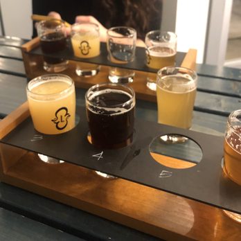 Ladd & Lass Brewing - Flights of 4 for $10! Worth every penny. Try the hazy IPA and coffee ale! - Breweries Near Me - Seattle, Washington