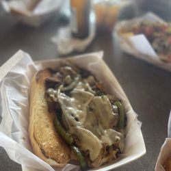 Camerons Garage - Philadelphia cheese steak