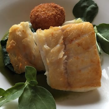 The Observatory - Halibut - Canadian (New) Near Me - North Vancouver, British Columbia