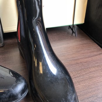 Cobblers Bench Shoe Repair - Shoe Repair Near Me - Washington, DC, District of Columbia