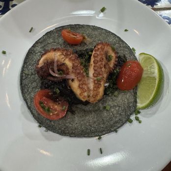 Holbox - Latin American Near Me - Los Angeles, California