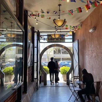 Eggy’s Neighborhood Kitchen - Heading out - Breakfast & Brunch Near Me - Berkeley, California Eggy’s Neighborhood Kitchen - Heading out - Breakfast & Brunch Near Me - Berkeley, California