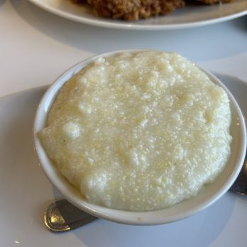 Harry's Restaurant - Grits - Small - Breakfast & Brunch Near Me - Houston, Texas