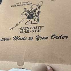 East Avenue Pizza - Address on box