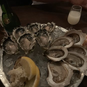 Pearl Diver - Dozen oysters. - Seafood Near Me - Toronto, Ontario Pearl Diver - Dozen oysters. - Seafood Near Me - Toronto, Ontario