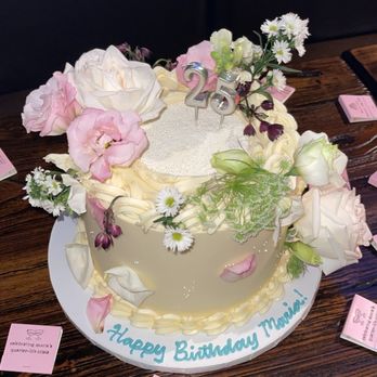 ECBG Cake Studio - Bakeries Near Me - Chicago, Illinois