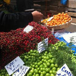 Küçükyalı Semt Pazarı