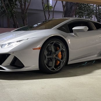 South Beach Exotic Rentals - Lamborghini Huracan - Car Rental Near Me - Miami, Florida South Beach Exotic Rentals - Lamborghini Huracan - Car Rental Near Me - Miami, Florida