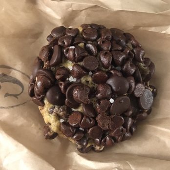 Gideon's Bakehouse - Chocolate chip - Bakeries Near Me - Orlando, Florida Gideon's Bakehouse - Chocolate chip - Bakeries Near Me - Orlando, Florida