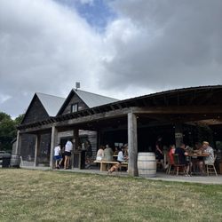 Parson's Brewing - Roofed patio and festival style seating
