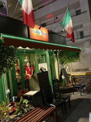 Arancino on Beachwalk by null