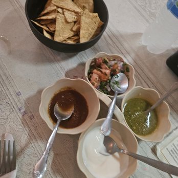 Los Abuelos - Chip appetizer - Mexican Near Me - Isla Mujeres, ROO Los Abuelos - Chip appetizer - Mexican Near Me - Isla Mujeres, ROO