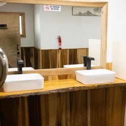 Jenny's Creek Family Campground - My Wife loved the women's bathroom! Stated it is better than our own house