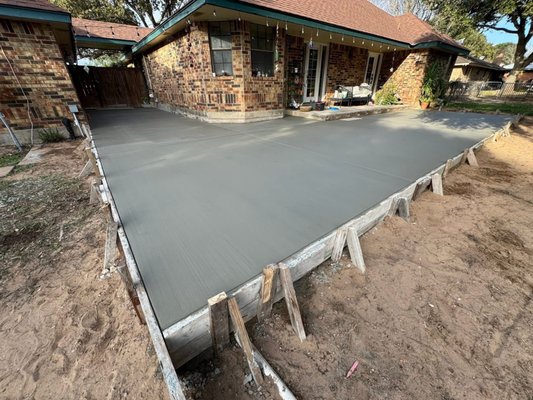 Concrete Services - Looking for reliable concrete work? Our experienced team delivers top-quality concrete solutions for driveways, patios, foundations, and more. We pride ourselves on craftsmanship, durability, and finishing every project on time and on budget. Contact us today for a free estimate and see why clients trust us with their most important building needs!
