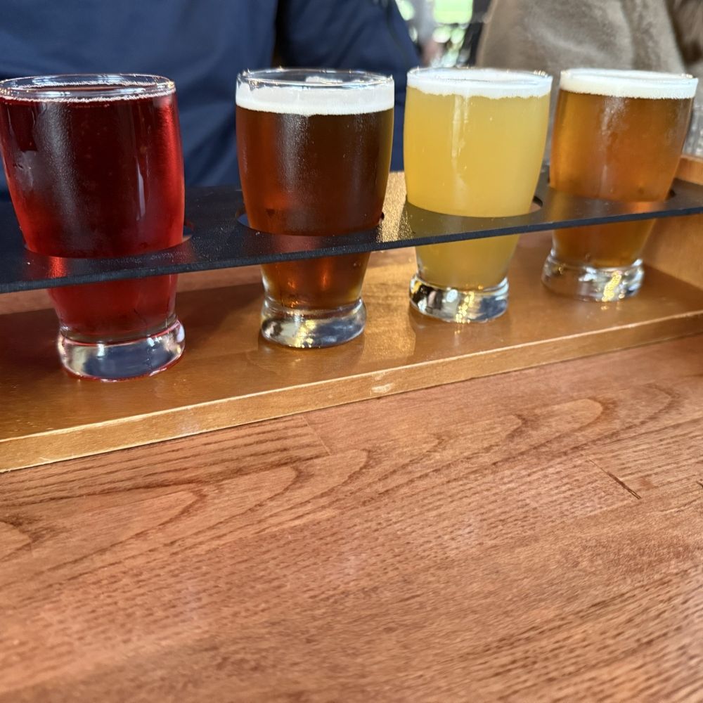 BevRidge Public - Beer flight - Cocktail Bars Near Me - Ridgefield, Washington