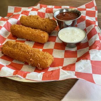 Civilian Brewing Corps - Mozzarella sticks, homemade ranch and marinara - Brewpubs Near Me - Spencer, Indiana Civilian Brewing Corps - Mozzarella sticks, homemade ranch and marinara - Brewpubs Near Me - Spencer, Indiana