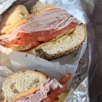 NY Bagels & Cafe - Build Your Lunch: Ham, American Cheese, lettuce, tomato, Mayo. - Bagels Near Me - New York, New York NY Bagels & Cafe - Build Your Lunch: Ham, American Cheese, lettuce, tomato, Mayo. - Bagels Near Me - New York, New York