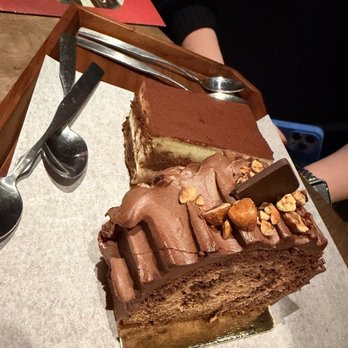 Starbucks Reserve Roastery - Hazelnut cake - Coffee Roasteries Near Me - New York, New York