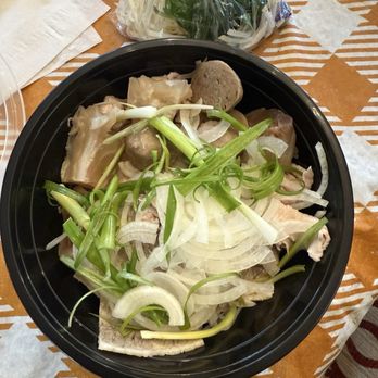 Long's Vietnamese Kitchen - Pho Combo - Vietnamese Near Me - Aloha, Oregon