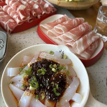 Da Long Yi Hot Pot - Hot Pot Near Me - New York, New York