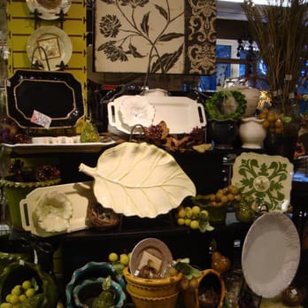 Magnolia Garden Center - Magenta tabletop, wall decor, stylish indoor pots and great stuff for decorating those flat areas in the house! - Nurseries & Gardening Near Me - Seattle, Washington Magnolia Garden Center - Magenta tabletop, wall decor, stylish indoor pots and great stuff for decorating those flat areas in the house! - Nurseries & Gardening Near Me - Seattle, Washington
