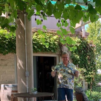 Van Ruiten Family Winery - Got mine... go get yours! - Wineries Near Me - Lodi, California Van Ruiten Family Winery - Got mine... go get yours! - Wineries Near Me - Lodi, California