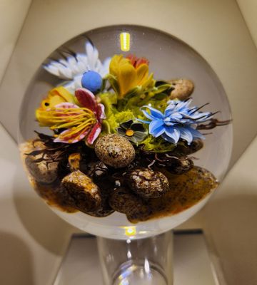 Imagine Museum: Contemporary glass art by null